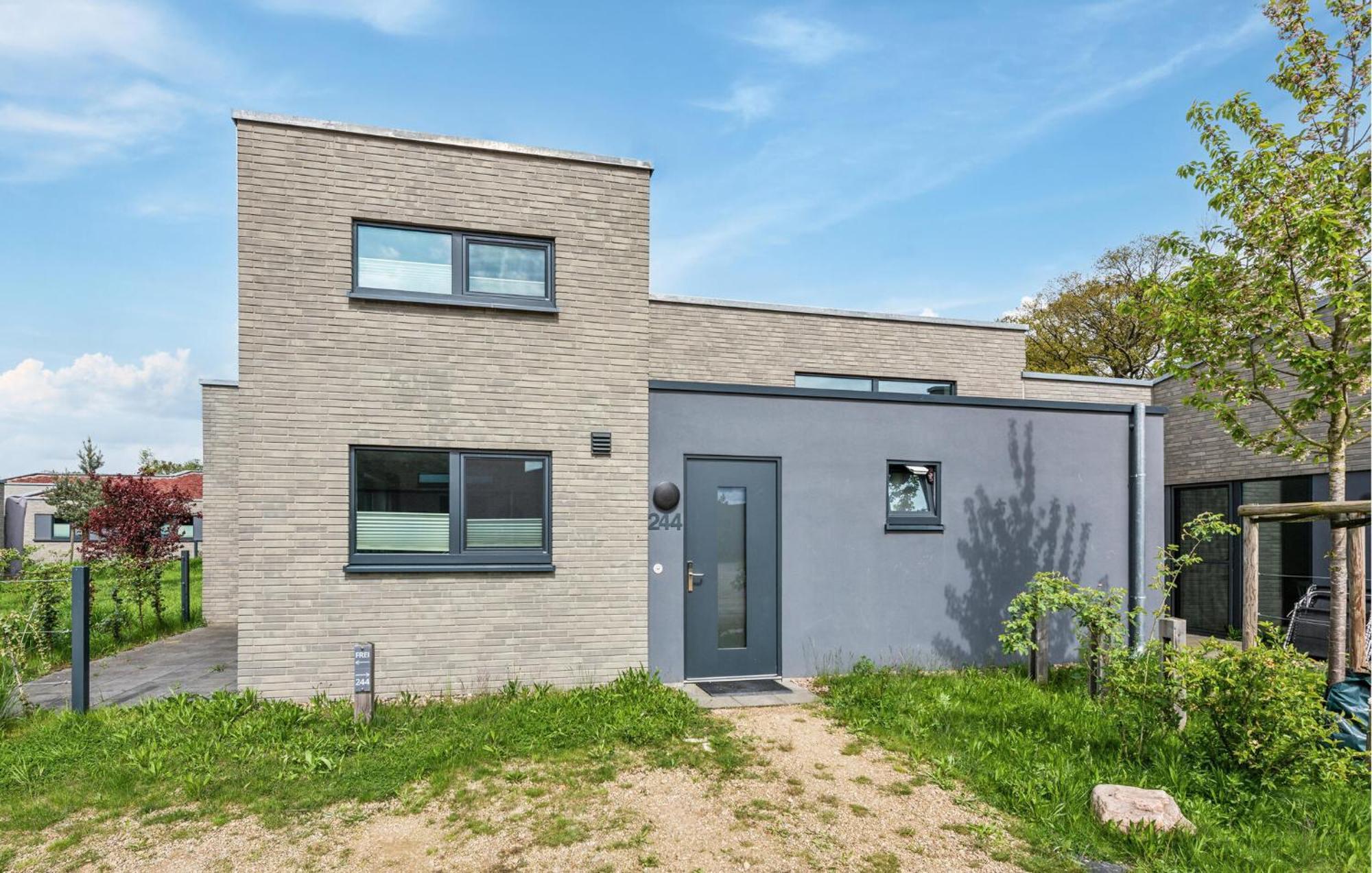 2 Bedroom Beach Front Home In Lembruch-Duemmer See Eksteriør bilde